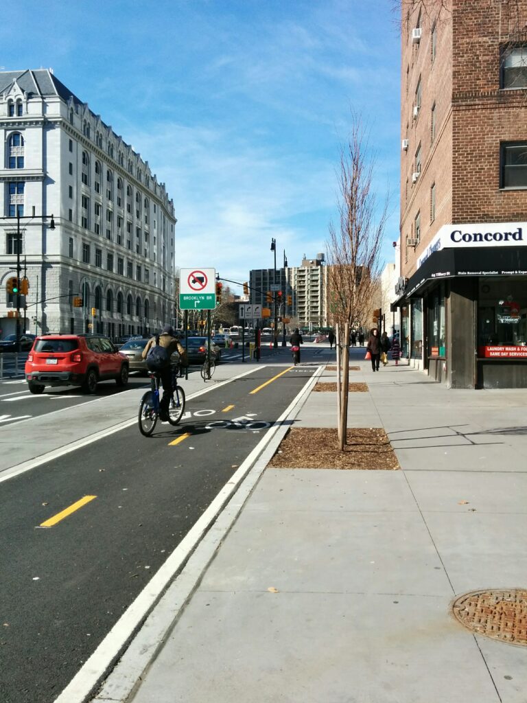 Separated cycle track in Brooklyn, NY